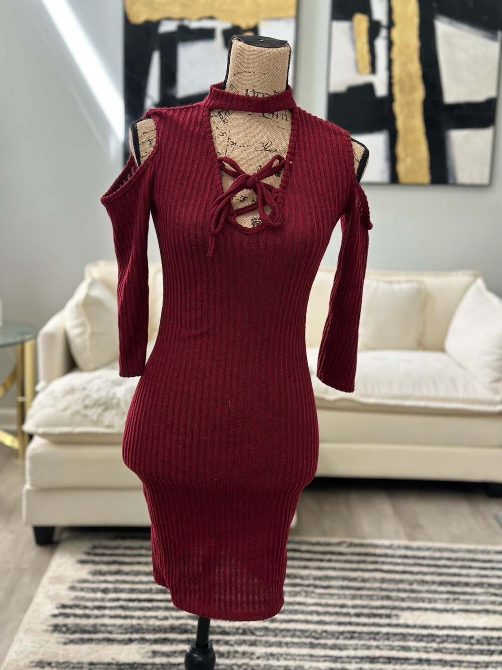 Style B Women's Maroon Ribbed Knit Cold Shoulder Lace-Up Mock Neck Dress